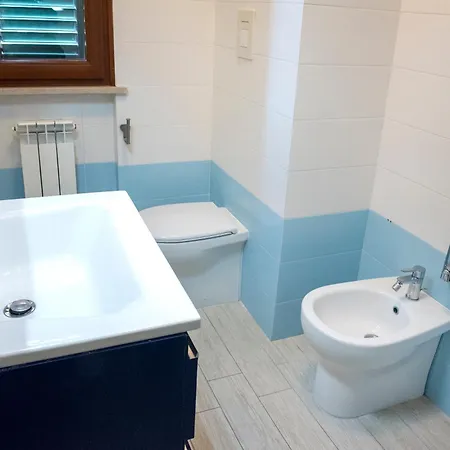 Apartment S338 - Sirolo, Delizioso Trilocale Con Terrazzino *